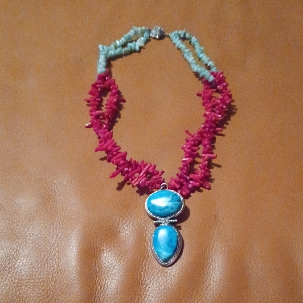 -- Novadab Vibrant Faux Coral and Turquoise Necklace